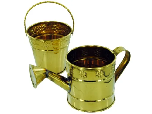 Kole Imports - GC826 - Brass Watering Can Decor 3 Assorted Styles